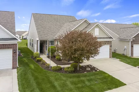12838 Gloria Dr, Fishers, IN 46037