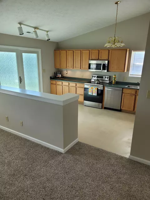 5925 Sugarloaf Dr, Plainfield, IN 46168 photo 9