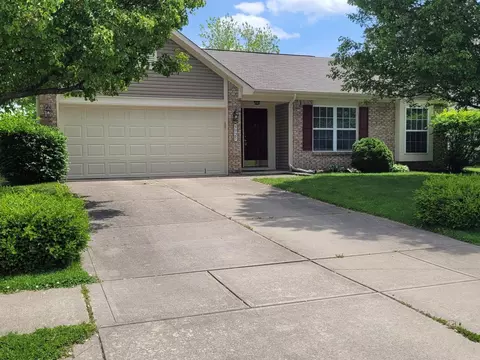 5925 Sugarloaf Dr, Plainfield, IN 46168