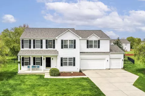 12042 Cowboys Ct, Fishers, IN 46037
