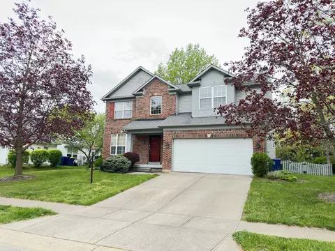5272 Ivy Hill Dr, Carmel, IN 46033