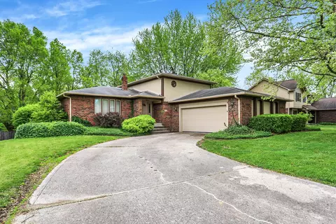479 Jackson Pl, Greenwood, IN 46142