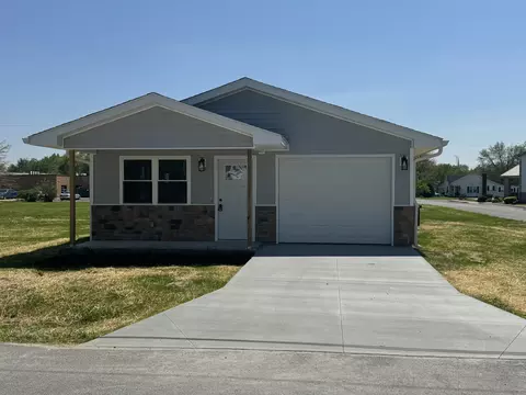 601 E Bard St, Crothersville, IN 47229
