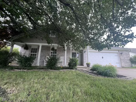 8115 Melbourne Ln, Avon, IN 46123