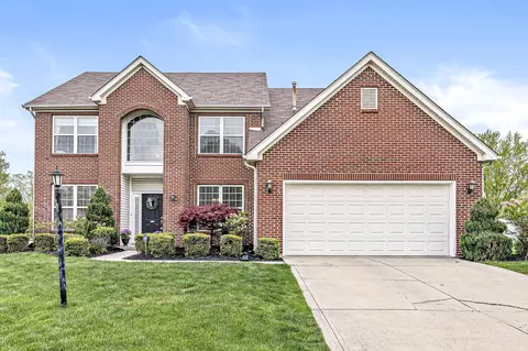 8333 Bent Oak Dr, Indianapolis, IN 46236