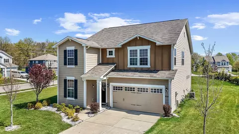 13587 Eastpark Cir E, Fishers, IN 46037