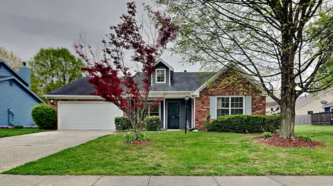 2915 Sunmeadow Way, Indianapolis, IN 46228