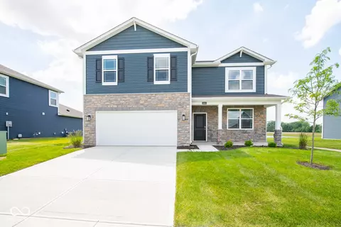 2385 Larkspur Ln, Shelbyville, IN 46176