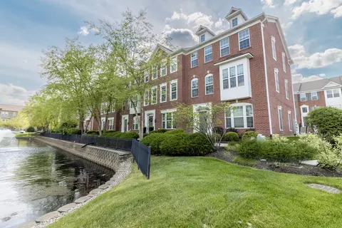 11739 Yale Dr, Carmel, IN 46032