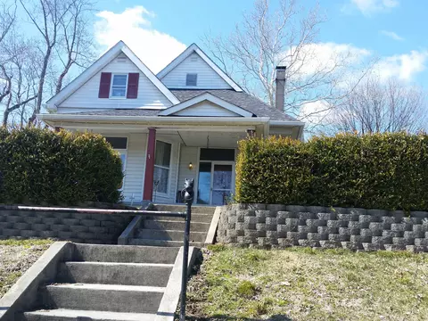 332 S Madison St, Knightstown, IN 46148