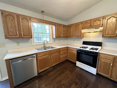 Kitchen - 106 E Oak St, Roachdale, IN 46172 photo 3 of 11