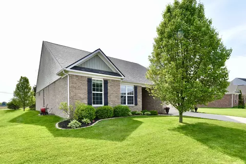 6437 Tradition Dr, Brownsburg, IN 46112