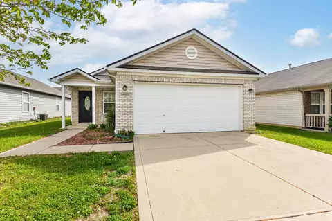 5665 Sweet River Dr, Indianapolis, IN 46221