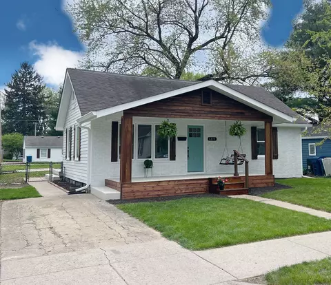 1213 Monument St, Noblesville, IN 46060