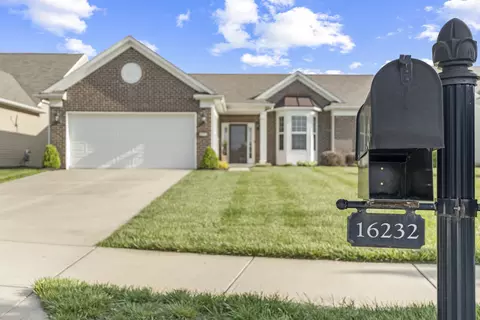 16232 Vintner Dr, Fishers, IN 46037