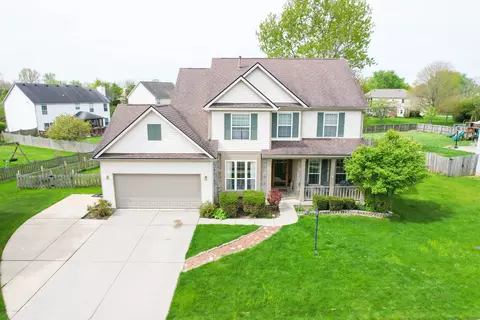 8318 Bent Oak Dr, Indianapolis, IN 46236