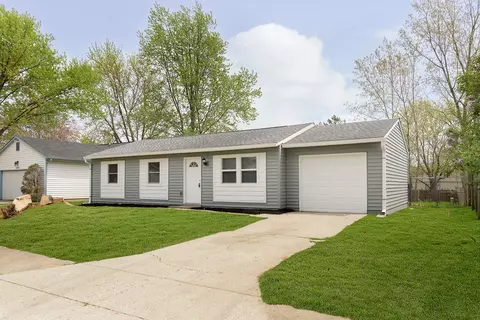 2819 Heatherlea Dr, Indianapolis, IN 46229