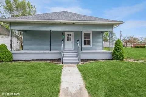 1044 S 4th St, Clinton, IN 47842