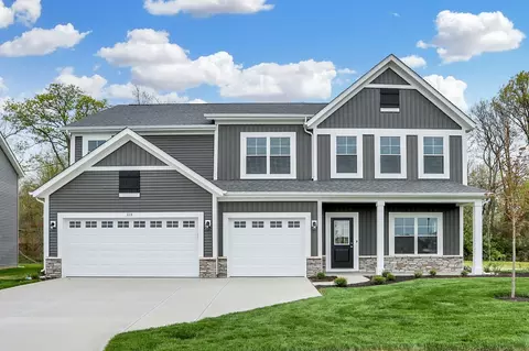 228 Lynnette Way, Cumberland, IN 46229