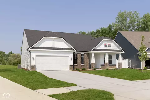 8461 Canyon Ln, Pendleton, IN 46064