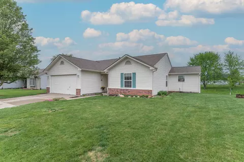 115 Watercrest Ln, Mooresville, IN 46158