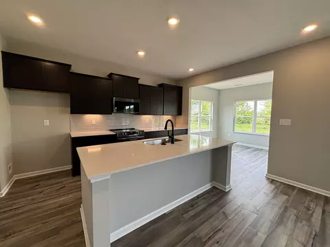 8089 Bearberry Ln, Pendleton, IN 46064 photo 3
