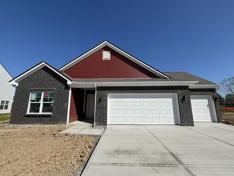 6942 Blackthorne Dr, Pendleton, IN 46064