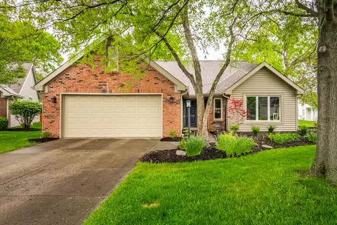 8833 Saddle Ct, Indianapolis, IN 46256