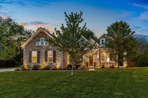15570 Dunrobin Dr, Noblesville, IN 46062