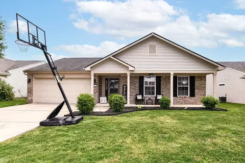 1137 Sunkiss Ct, Franklin, IN 46131