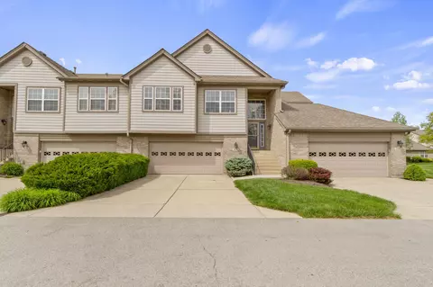 9128 Whitman Ct, Fishers, IN 46037