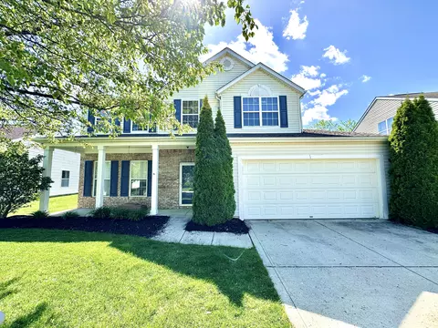 12236 Carriage Stone Dr, Fishers, IN 46037