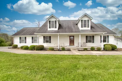 6320 Mendenhall Rd, Indianapolis, IN 46221