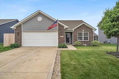 258 Longleaf Ln, Greenfield, IN 46140