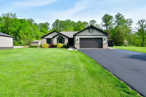 12492 N Bray Rd, Mooresville, IN 46158