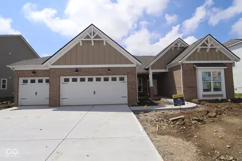 4233 Ironclad Dr, Bargersville, IN 46106