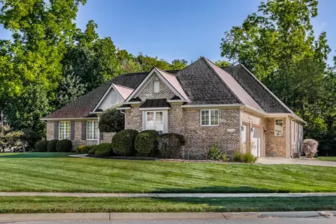 8250 Ridge Valley Ct, Indianapolis, IN 46278