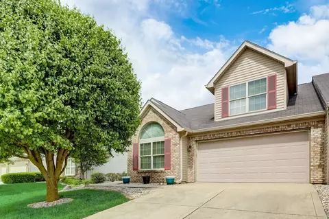 1190 Creek Bend Dr, Greenwood, IN 46143
