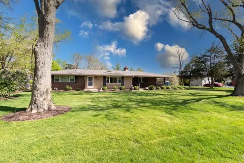 58 Bennett Rd, Carmel, IN 46032