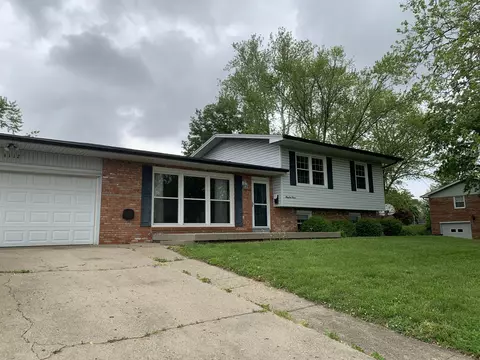 4112 31st St, Columbus, IN 47203