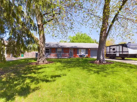 1424 Rose Ct, Plainfield, IN 46168 photo 4