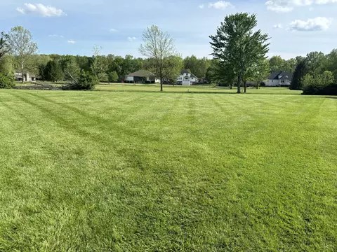 2655 Southampton Dr, Martinsville, IN 46151