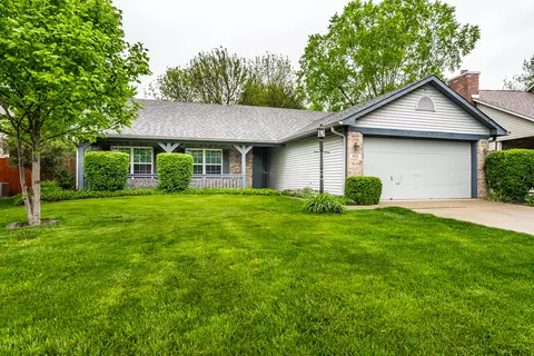 8834 Birkdale Cir, Indianapolis, IN 46234