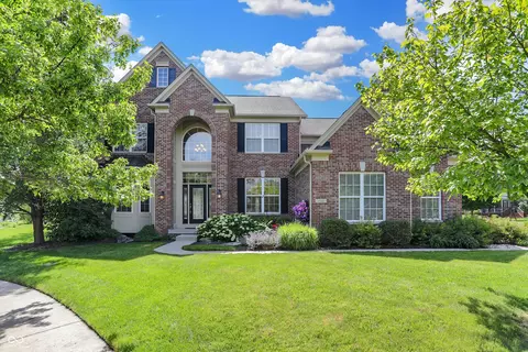 6816 Windemere Cir, Zionsville, IN 46077