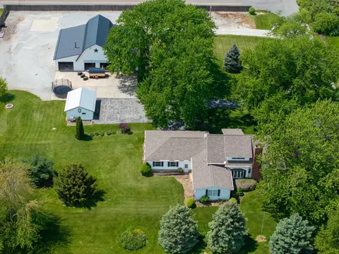 12071 E 131st St, Fishers, IN 46037