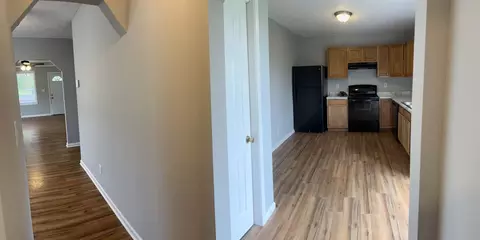 Entry Way - 1609 E 2nd St, Muncie, IN 47302 photo 2 of 2