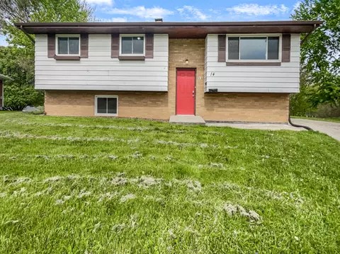 14 Edwards Ct, Beech Grove, IN 46107