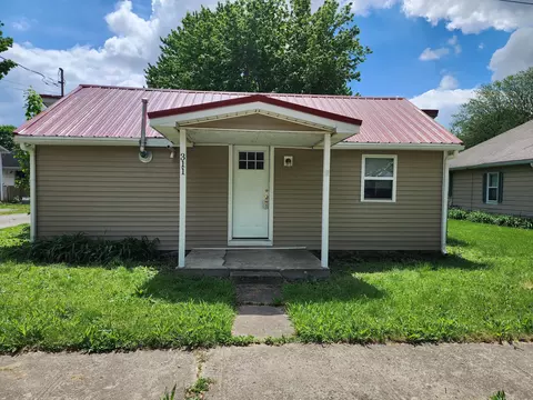 311 Covington St, Crawfordsville, IN 47933