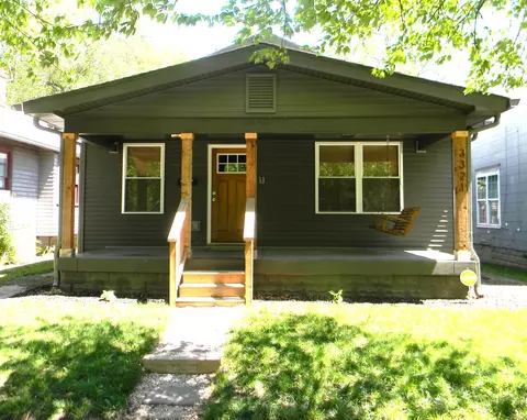 3321 Boulevard Pl, Indianapolis, IN 46208