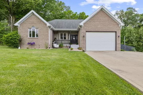 3603 Rembrandt Dr, Martinsville, IN 46151